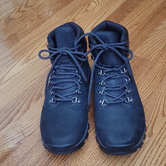 Men's Black Timberland Boots Size 10 - Picture 1 of 7